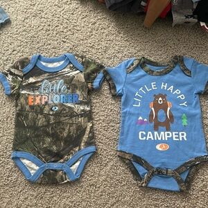 mossy oak 0-3 month onesies